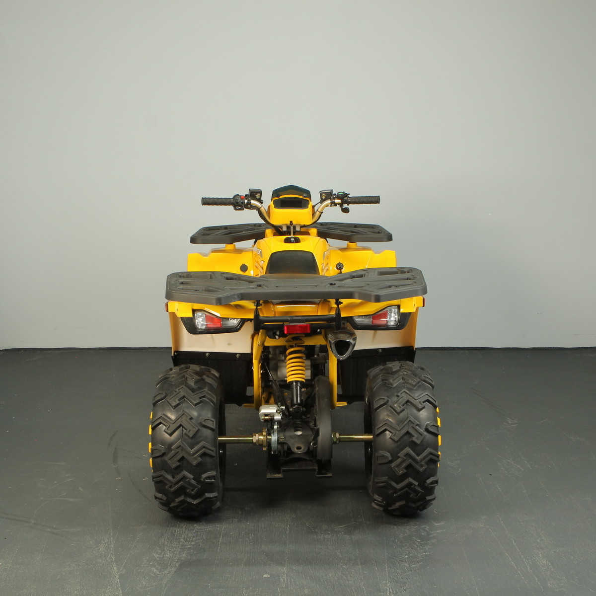 Квадроцикл AVANTIS HUNTER 200 BIG BASIC